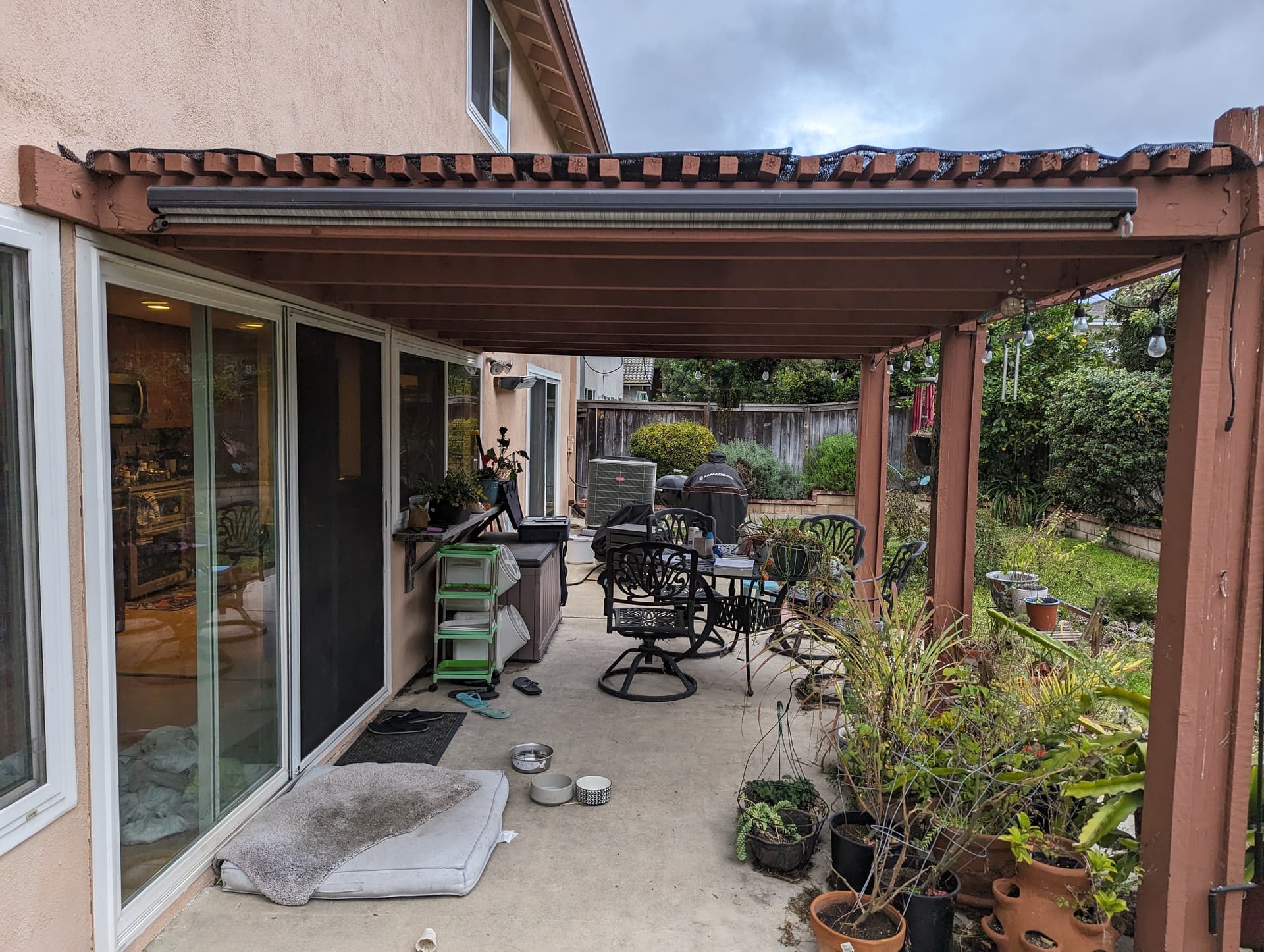 Gallery photos for Old Wood Patio Cover Replaced with Solid Aluminum: Image #1